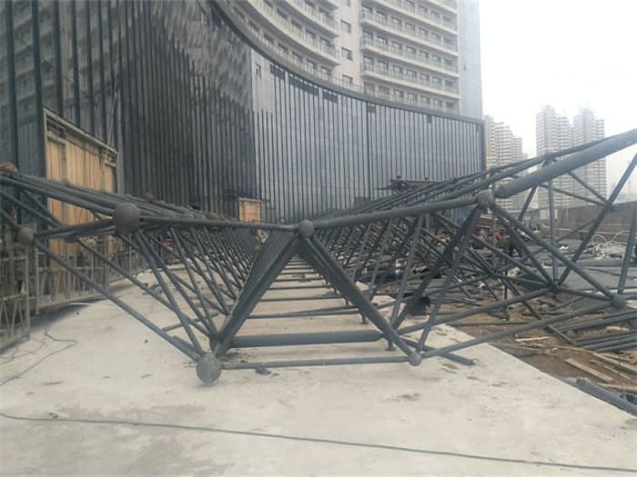 涟源万豪酒店雨棚网架